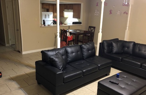 Harvey House | A Very Nice Extra Large Cozy Home For Your Stay in New Orleans
