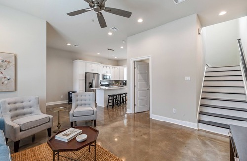 Youngsville House | Adorable 2-bedroom townhome in Youngsville