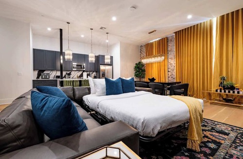 Central Business District Apartment | All King Beds, Blackout Curtains Hotel