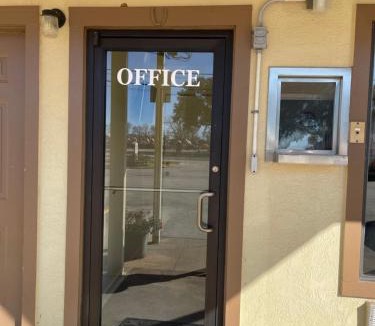 Bunkie Hotel | All Star Inn
