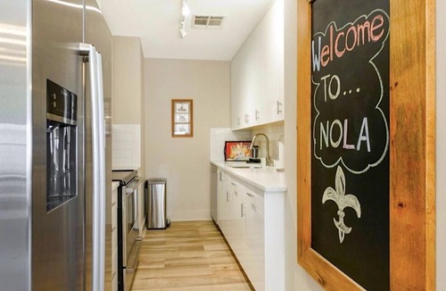 Central Business District Hotel | Amazing 3-Bedroom Luxury Condo Just Steps to the French Quarter
