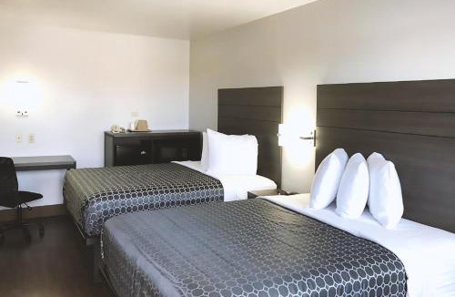Arena District Hotel | Americas Best Value Inn & Suites San Antonio Arena District