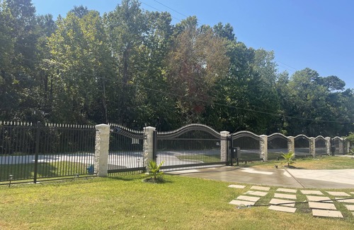 Houston House | AMPM mini-mansion - near IAH Airport