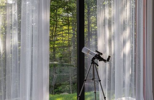 Jewett House | Architectural Modern House with Panoramic Mountain View