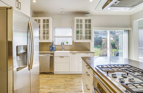 South Arlington House | Arlington Home: Pool Oasis Near AT&T Stadium
