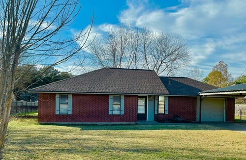 Granbury House | Artful Escape @ Lake Granbury