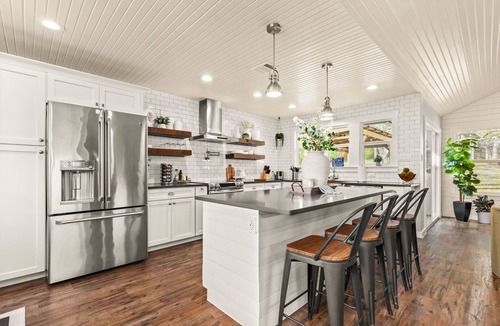 West Oak Hill House | Austin Escape on 1 Acre | Pool Hot Tub Theater