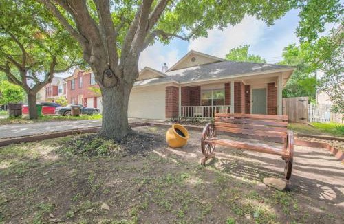 McNeil House | Austin Home Near Lakeline Mall & Pinballz Austin