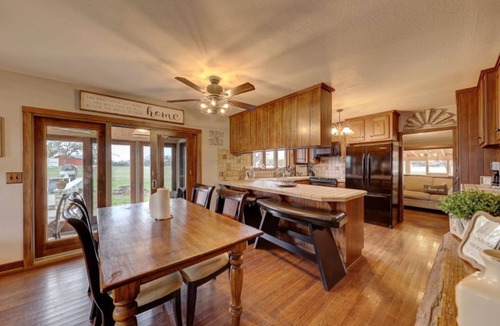 Harper House | Away from it all, views and sunsets!