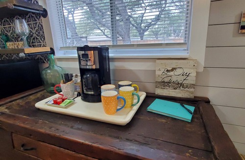 Fulton Cottage | Backyard Beach Cottage w/Boat Parking in Quiet Neighborhood - walk to the water