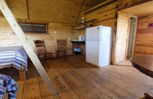 Minden House | Barn 2 Yellow Rose Canyon