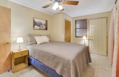 Eufaula House | Barrel Cabin at Sandy Bass Bay