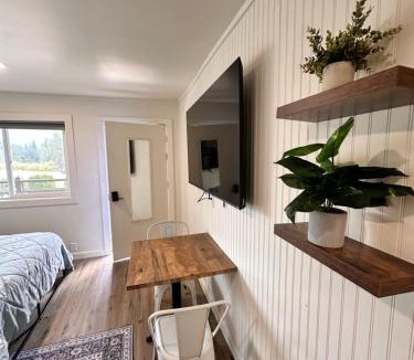 Sagle Apartment | Basecamp