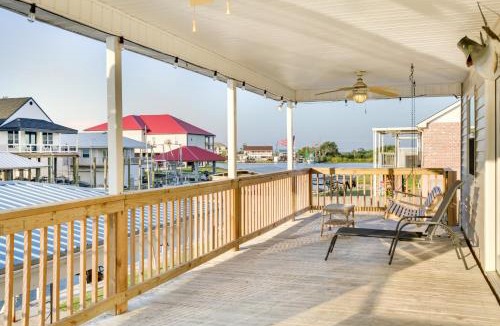 Barataria House | Bayou Bliss: Barataria Waterfront Getaway w/Dock!