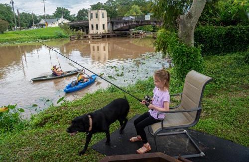 New Iberia Ski Chalet | Bayou Chateau