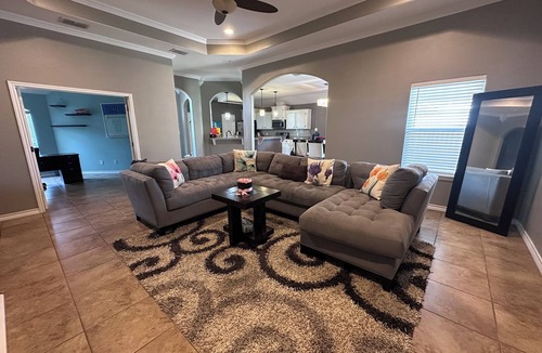 South Side House | Beach Break 4-bedroom house in fabulous Corpus Christi with Remote office
