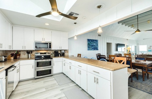 Jamaica Beach House | Beachfront w/Rooftop Deck, Dune Walkover & Nearby to Jamaica Beach Amenities