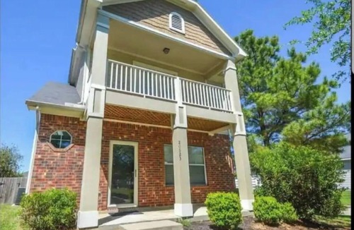 Barker House | *Beautiful 3-bedroom 2 story home great location.