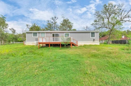Iowa Colony House | Beautiful 3 Bedroom Ranch House in Rosharon