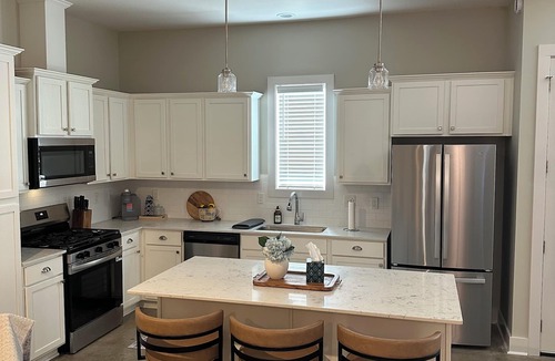Milton House | Beautiful 3 Bedroom-2 bath home in a quite gated community!