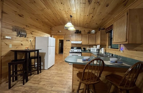 Smithville Cabin | Beautiful and cozy two bed, one bath cabin nestled in the Kiamichi Mountains