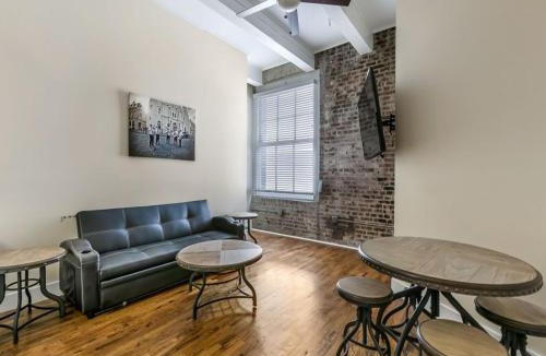 Central Business District Apartment | Beautiful Condos Steps from French Quarter and Bourbon St