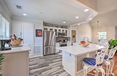 Hampton House | Beautiful Hampton Home w/Gazebo & Backyard!