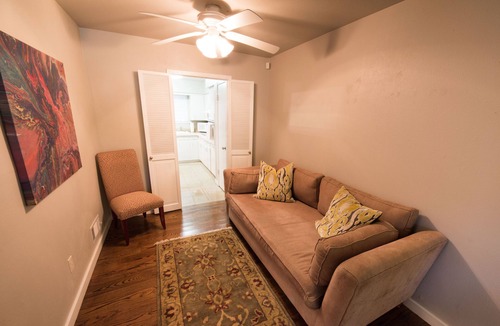 Northeast Dallas House | Beautiful home Located 30 miles from AT&T stadium, safe and quite neighborhood