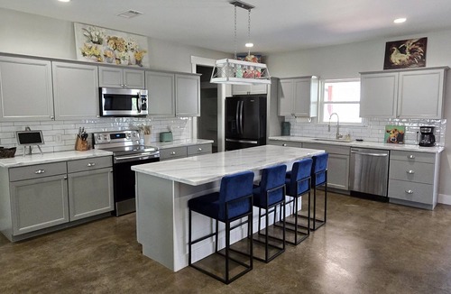 Brookeland House | Beautiful lake home in heart of Rayburn Country!