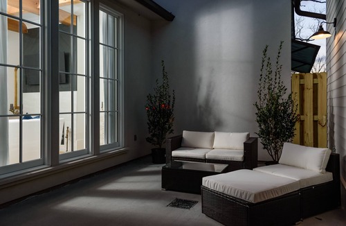 Highlands - Perkins House | Beautiful New Townhome! Outdoor Kitchen, Near L'auberge and LSU