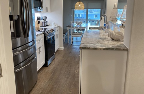 Key Allegro Condo | Beautiful waterfront condo on Aransas Bay. Pool. Lighted Pier. Tennis. Boat Slip