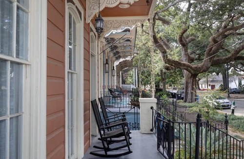 McDonough Apartment | Beautifully updated New Orleans home
