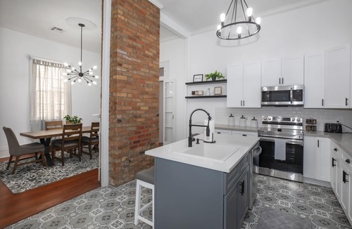 McDonough House | Beautifully updated New Orleans Home *sleeps 10*