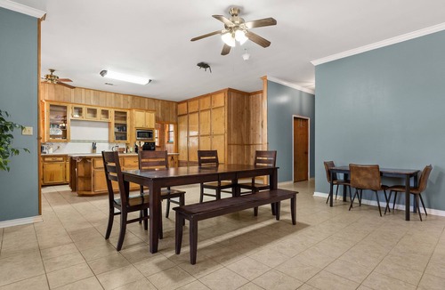 Anacoco House | Belle La Vie! Spacious Lake house with gorgeous views!