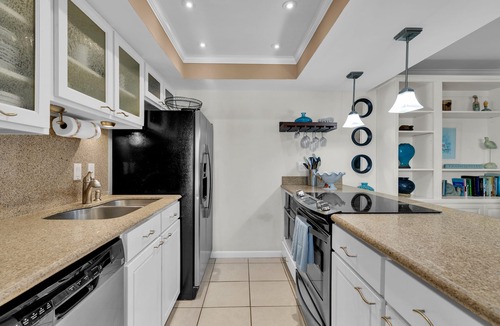 South Padre Island Condo | "Best in Class" Beachside Condo, Steps from Beach