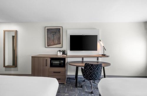 Crowley Hotel | Best Western Acadia Hotel