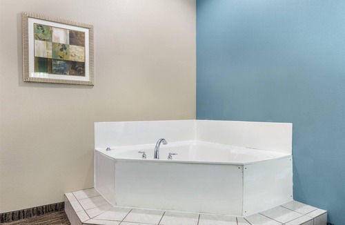 Mineola Hotel | Best Western Mineola Inn