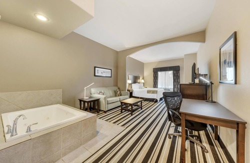 Madill Hotel | Best Western Plus Sand Bass Inn & Suites