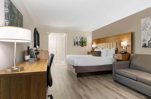 Harvey Hotel | Best Western Plus Westbank