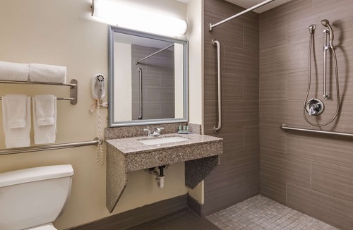 Rayne Hotel | Best Western Rayne Inn