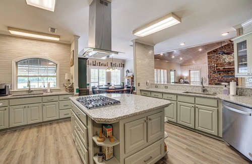 Winnsboro House | Beverly Hill Guest House: Near Winnsboro, Texas