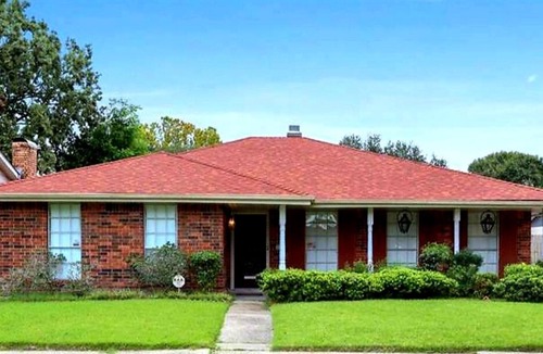Old Aurora House | Big Easy Retreat