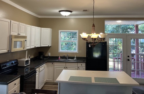 Biloxi House | Biloxi Private Neighborhood