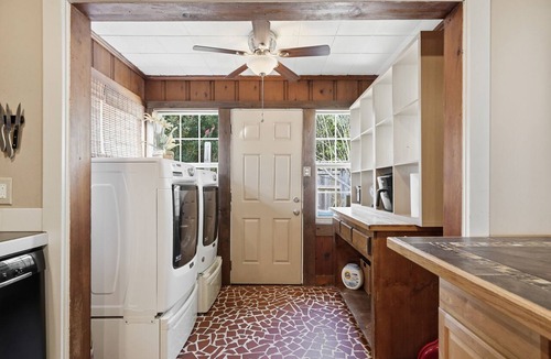 Lafayette House | Birdhouse Guesthouse