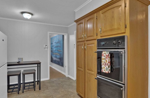 Shreveport House | Blissful, Cozy, Cute, Sleeps 8