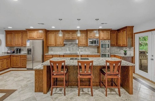 Wellborn House | Blue Oasis