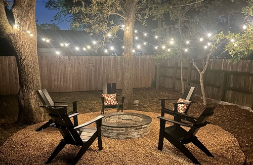 Bryan House | Boho Retreat w/Hot Tub, Fire Pit & Outdoor Cinema