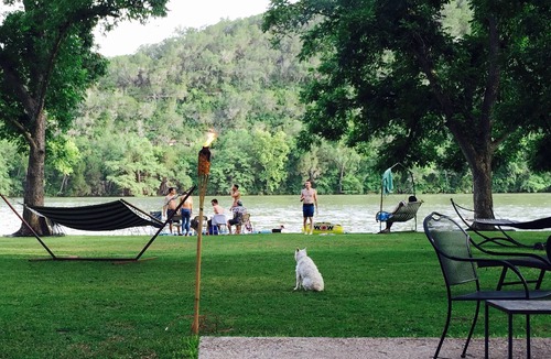 Sleepy Hollow House | Book for Summer! Lake Austin Waterfront, Family and Dog Friendly!