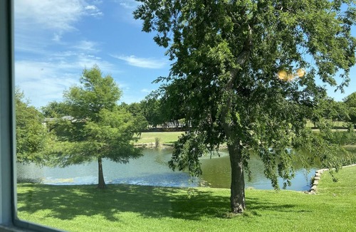Rockwall House | BOOK FOR THE WORLD CUP-5 Bed Farmhouse with Pool, Pond, 45 minutes from stadium