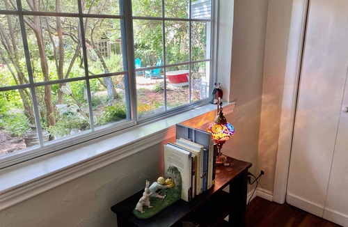 Oak Cliff Cottage | Boutique Cottage Near Bishop Arts
